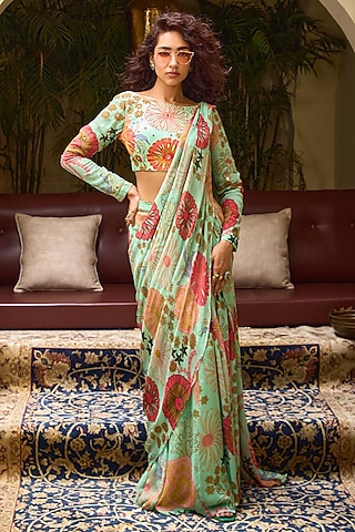 Mint Green Crepe & Georgette Floral Printed Skirt Saree Set by DiyaRajvvir