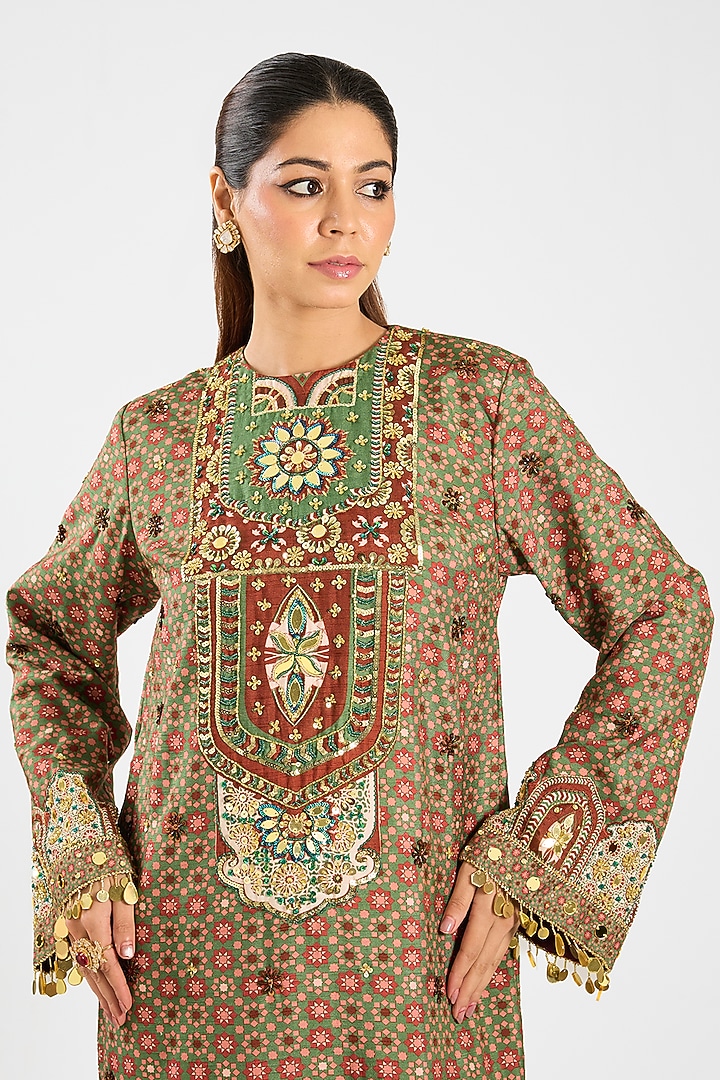 Sage & Maroon Dola Silk Printed Kaftan by DiyaRajvvir at Pernia's Pop Up Shop