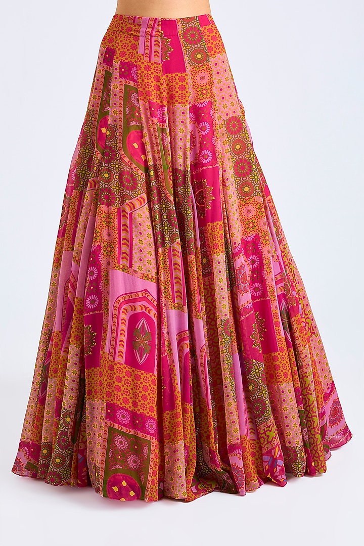 Fuchsia Crepe Printed Wedding Lehenga Set by DiyaRajvvir at Pernia's Pop Up Shop