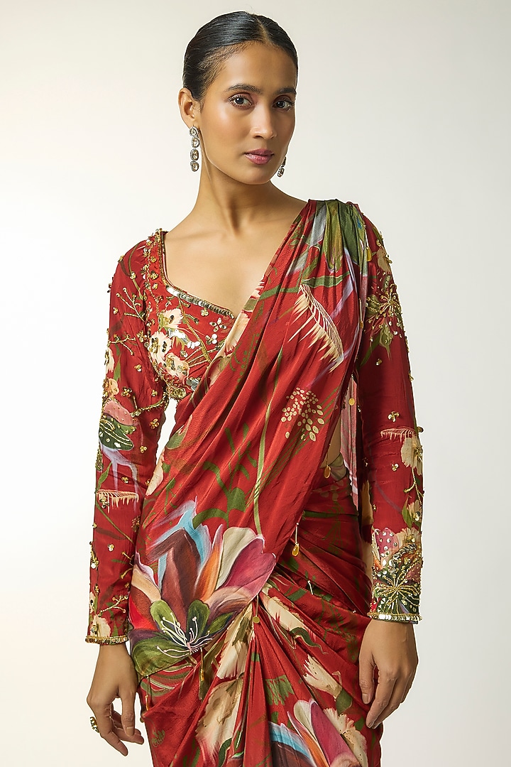 Red Butter Crepe Floral Printed Dhoti Wedding Saree Set by DiyaRajvvir at Pernia's Pop Up Shop