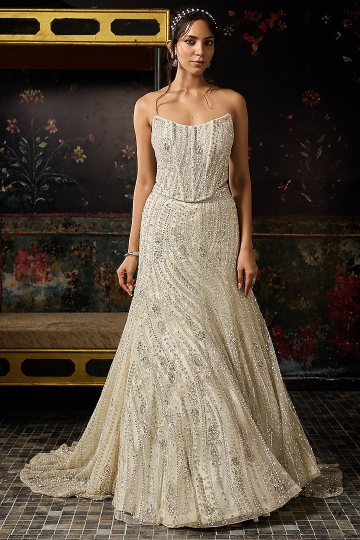 Silver Tulle Embellished Mermaid Bridal Lehenga Set by DiyaRajvvir at Pernia's Pop Up Shop