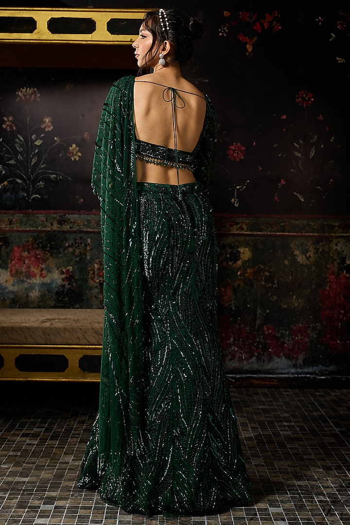 Emerald Green Crepe Embellished Mermaid Skirt Reception Saree Set by DiyaRajvvir at Pernia's Pop Up Shop