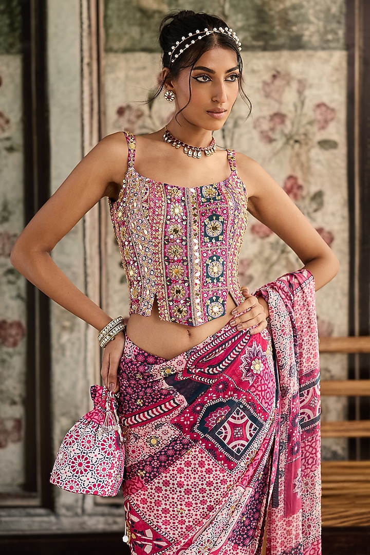 Fuchsia Crepe & Georgette Abstract Jaal Printed Pre-Draped Wedding Saree Set by DiyaRajvvir at Pernia's Pop Up Shop