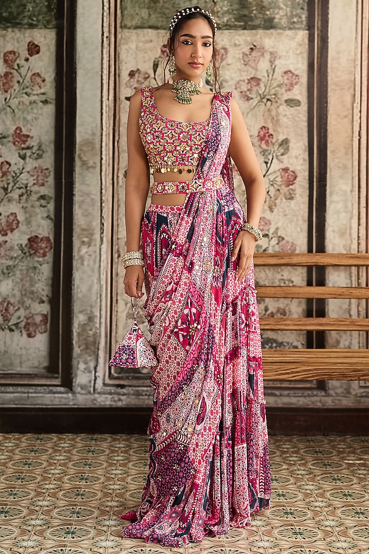 Fuchsia Crepe & Georgette Abstract Jaal Printed Tiered Wedding Saree Set by DiyaRajvvir at Pernia's Pop Up Shop