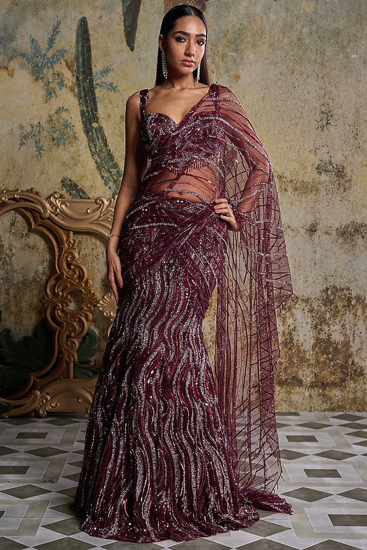 Plum Tulle Wave Embellished Reception Saree Set by DiyaRajvvir at Pernia's Pop Up Shop