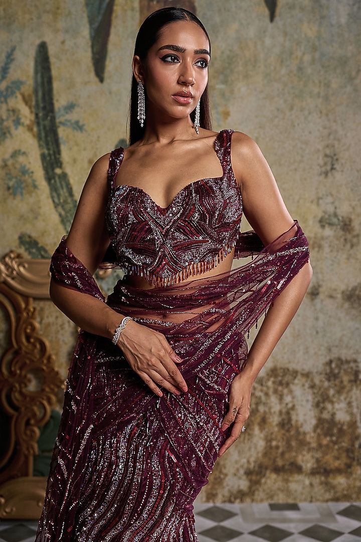 Plum Tulle Wave Embellished Reception Saree Set by DiyaRajvvir at Pernia's Pop Up Shop