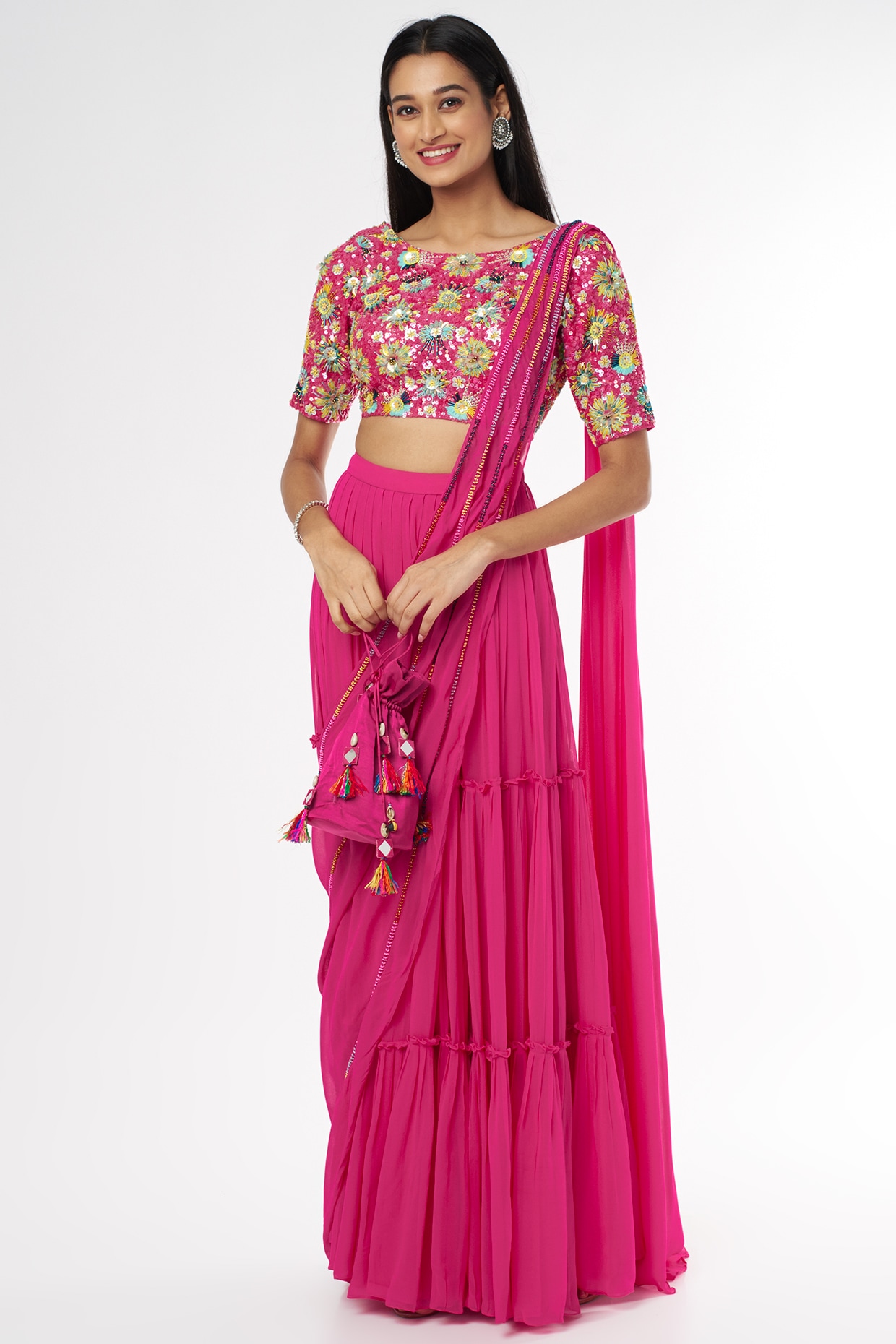 Gorgeous Wedding Potlis That Go Well With Your Spectacular Look  Crazy  Indian Sarees