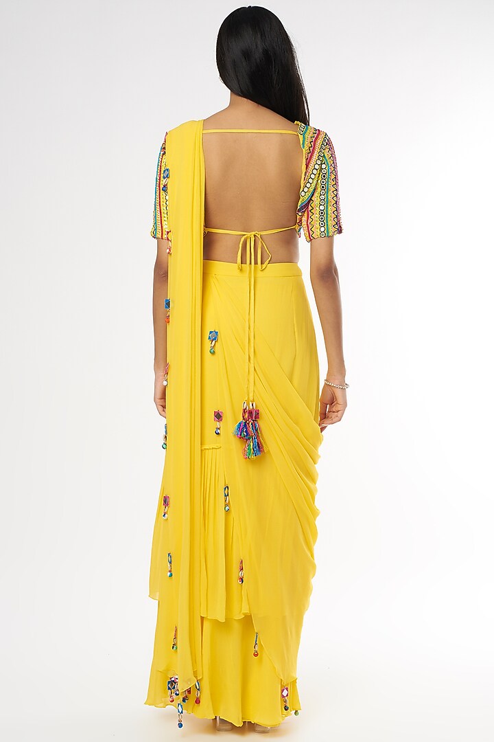 Yellow Tasseled Skirt Wedding Saree Set With Potli Bag by DiyaRajvvir at Pernia's Pop Up Shop