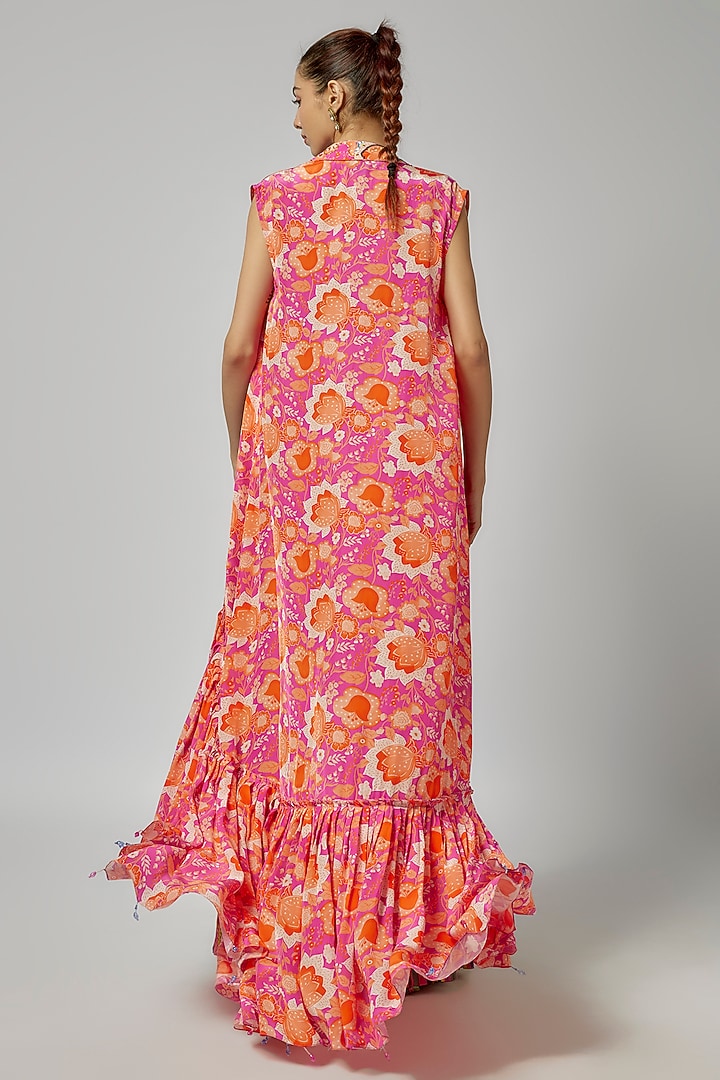 Pink Crepe & Georgette Floral Jaal Printed Cape Set by DiyaRajvvir at Pernia's Pop Up Shop