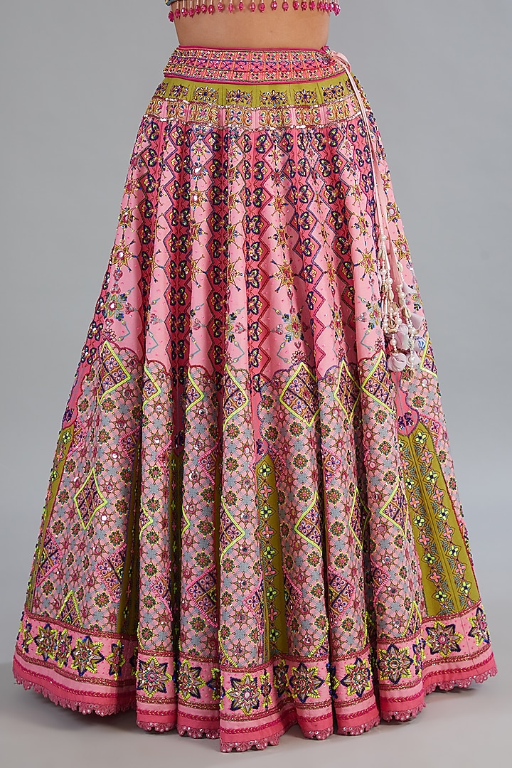 Onion Pink Cotton SIlk Geometric Printed & Cutdana Embroidered Wedding Lehenga Set by DiyaRajvvir at Pernia's Pop Up Shop