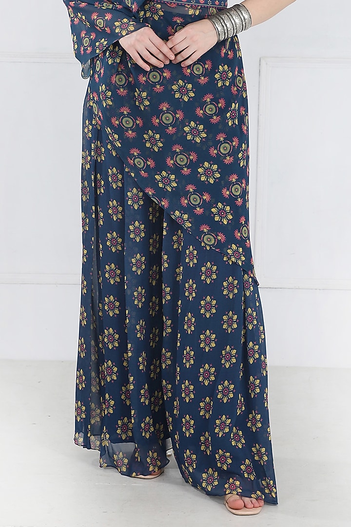 Navy Blue Georgette Printed Kaftan Set by DiyaRajvvir at Pernia's Pop Up Shop