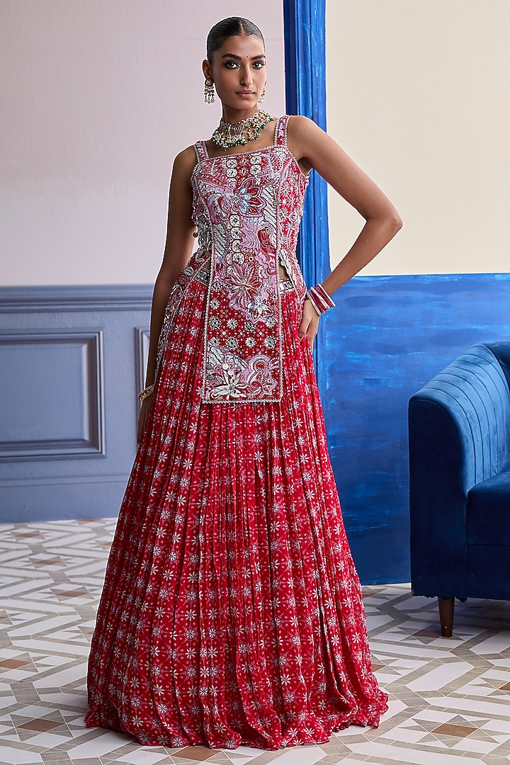 Red Crepe & Georgette Floral Printed Wedding Lehenga Set by DiyaRajvvir at Pernia's Pop Up Shop