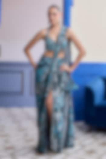 Teal Crepe Mosaic Printed Slit Wedding Saree Set by DiyaRajvvir at Pernia's Pop Up Shop