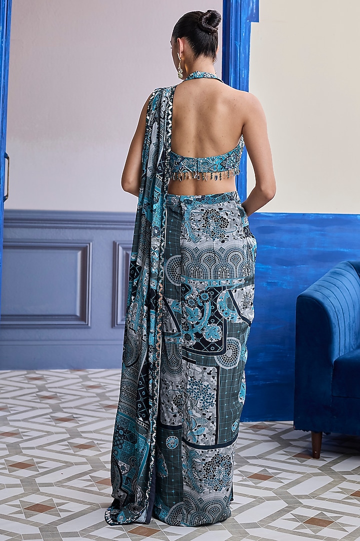 Teal Crepe Mosaic Printed Slit Wedding Saree Set by DiyaRajvvir at Pernia's Pop Up Shop
