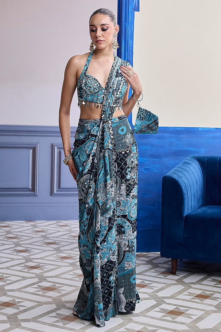 Teal Crepe Mosaic Printed Slit Wedding Saree Set by DiyaRajvvir at Pernia's Pop Up Shop