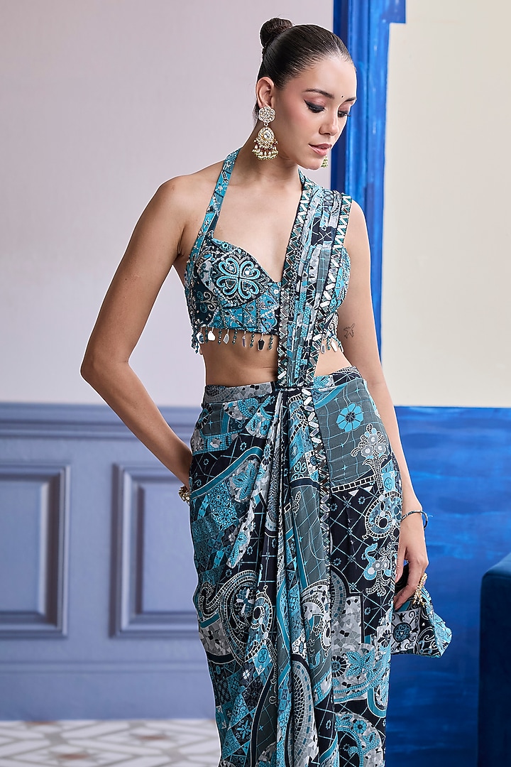 Teal Crepe Mosaic Printed Slit Wedding Saree Set by DiyaRajvvir at Pernia's Pop Up Shop