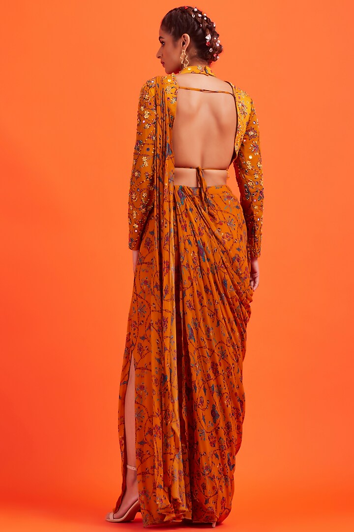 Yellow Box Pleated Wedding Saree Set by DiyaRajvvir at Pernia's Pop Up Shop