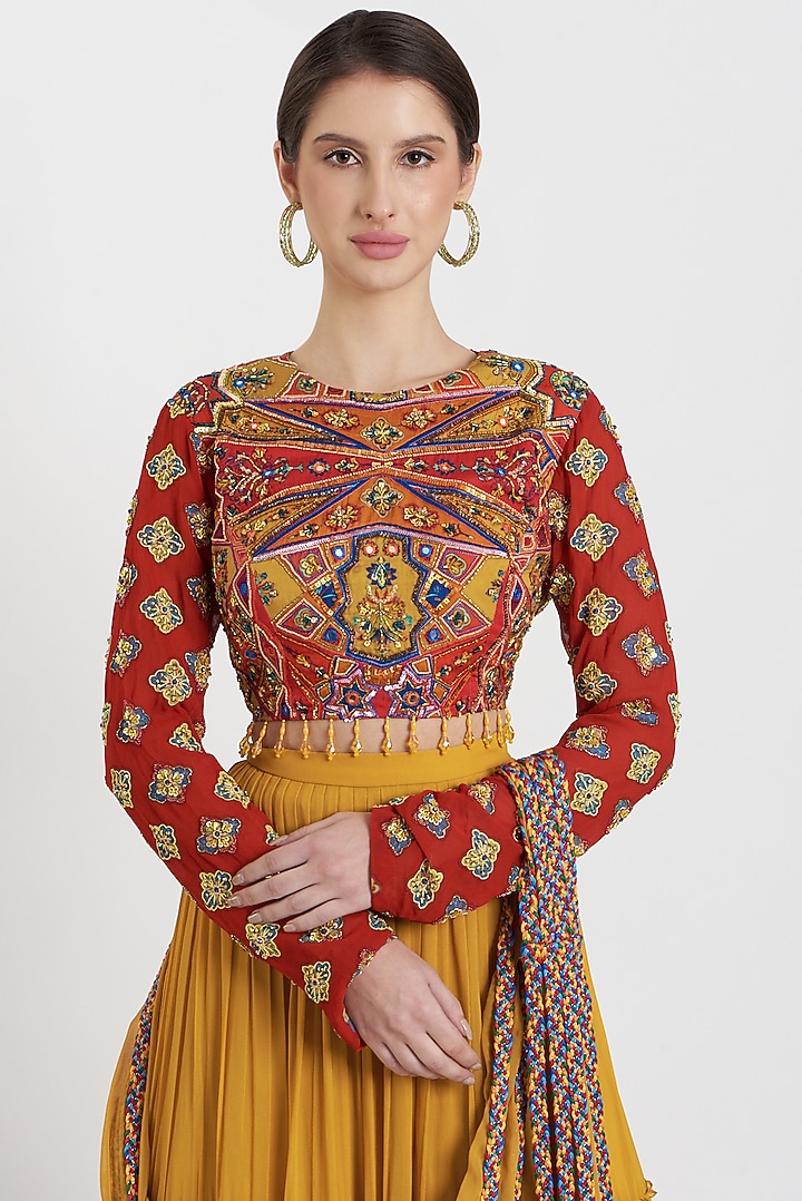 Yellow Modal Jaal Printed & Sequins Embroidered Tiered Skirt Wedding Saree Set by DiyaRajvvir at Pernia's Pop Up Shop