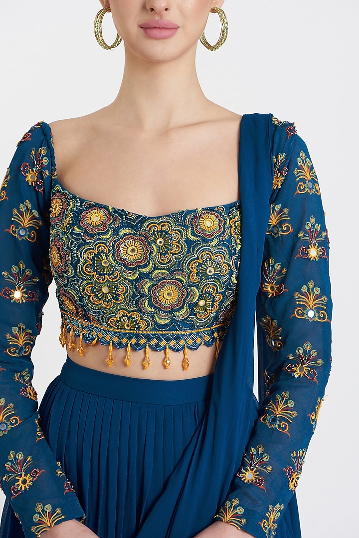 Blue Embroidered Wedding Saree Set by DiyaRajvvir at Pernia's Pop Up Shop