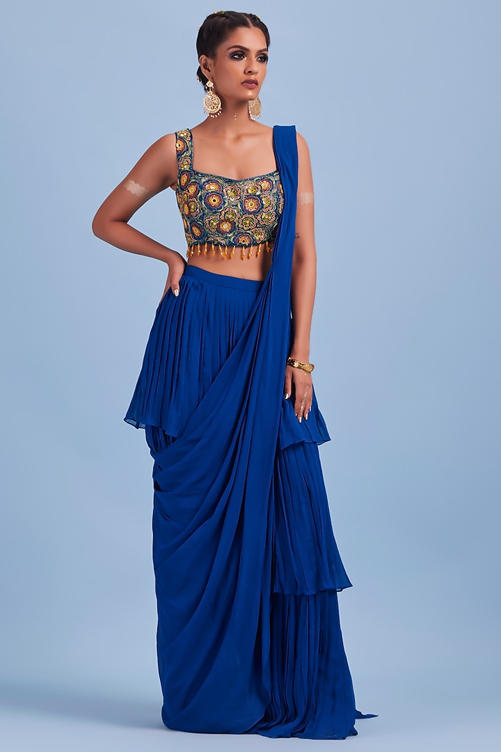 Blue Layered Saree Set by DiyaRajvvir