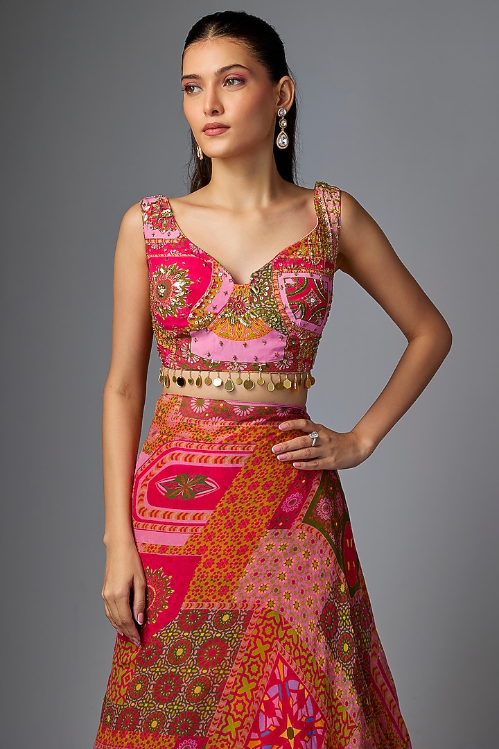 Pink Crepe Floral Printed Mermaid Wedding Saree Set by DiyaRajvvir at Pernia's Pop Up Shop