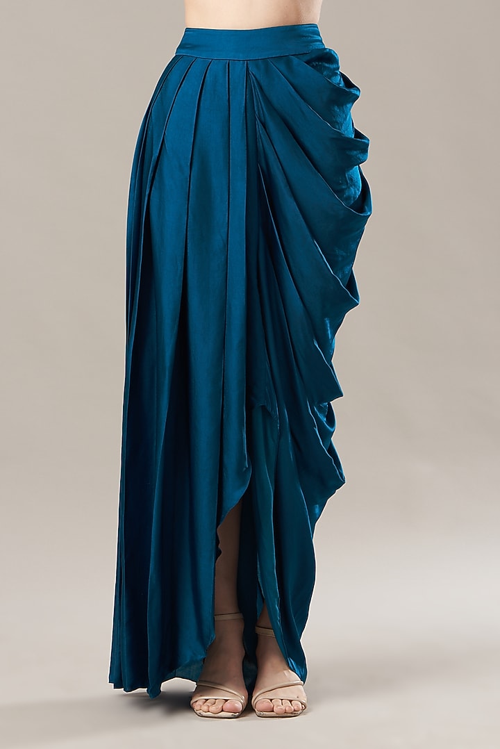 Fuchsia Jaal Printed Cape Set by DiyaRajvvir at Pernia's Pop Up Shop