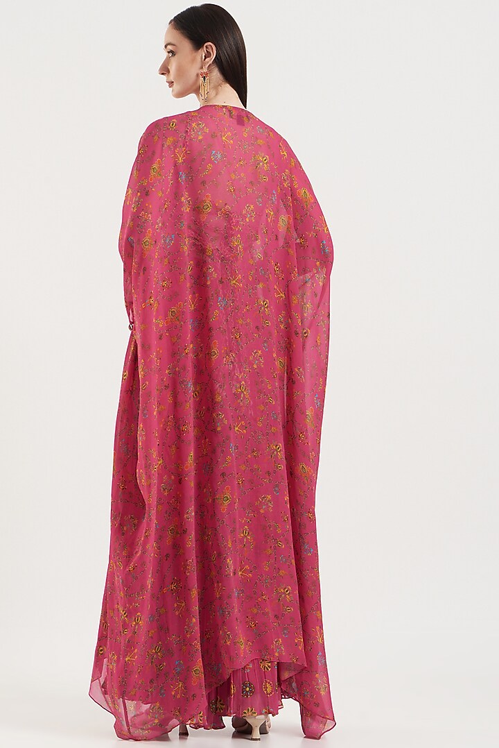 Fuchsia Printed Cape Set by DiyaRajvvir at Pernia's Pop Up Shop
