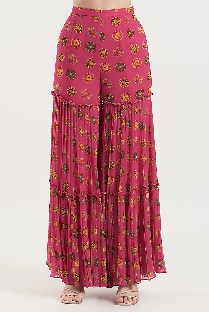 Fuchsia Printed Cape Set by DiyaRajvvir at Pernia's Pop Up Shop