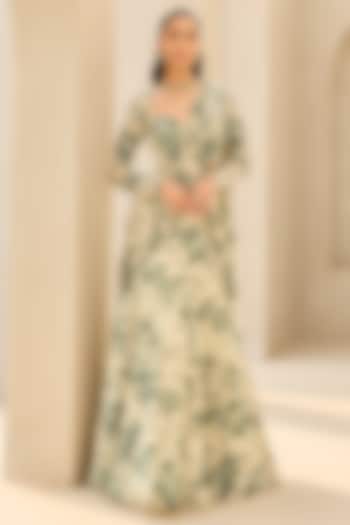 Ivory & Green Georgette Floral Printed Wedding Saree Set by DiyaRajvvir at Pernia's Pop Up Shop