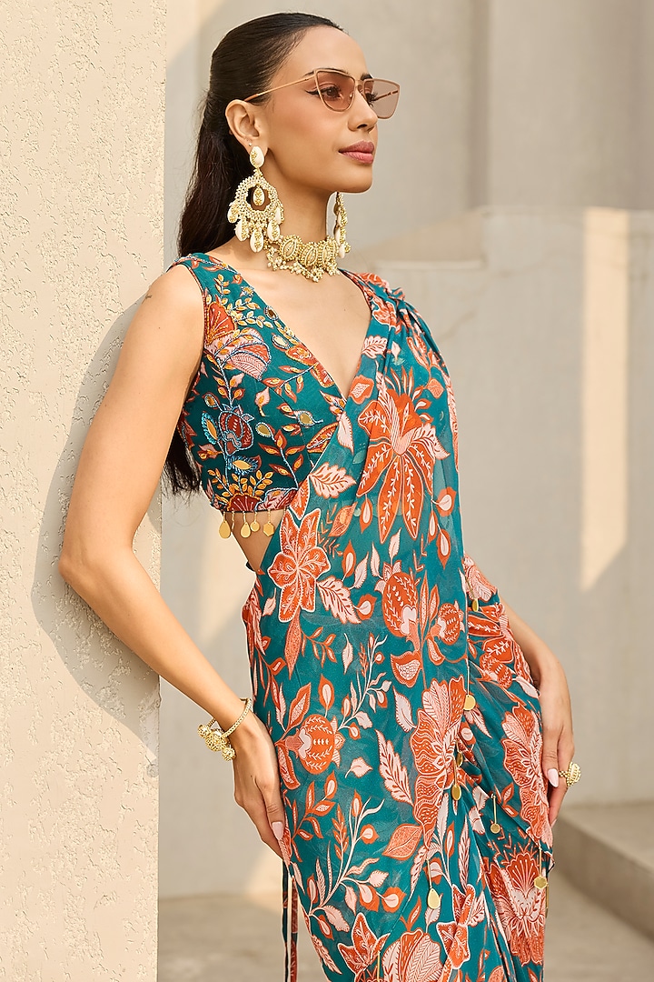 Teal & Rust Georgette Floral Printed Wedding Saree Set by DiyaRajvvir at Pernia's Pop Up Shop