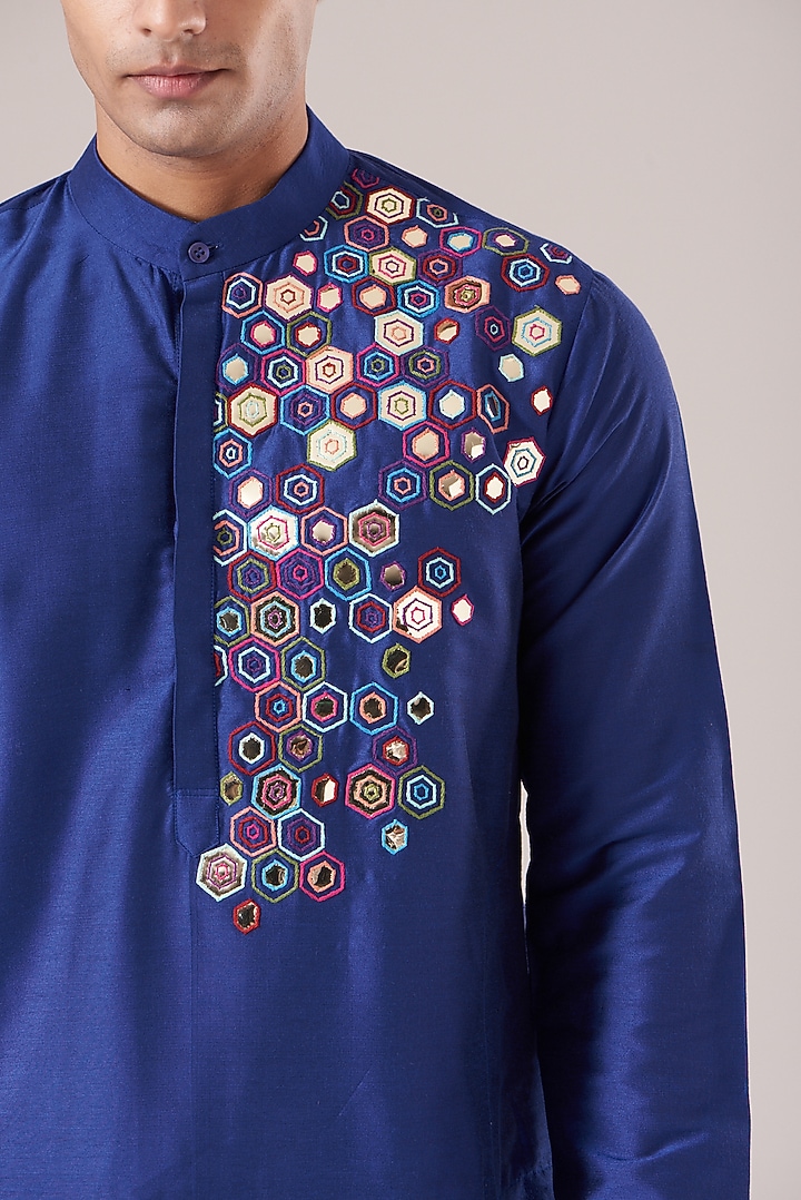Cobalt Blue Cotton Silk Thread Embroidered Kurta by DiyaRajvvir Men at Pernia's Pop Up Shop