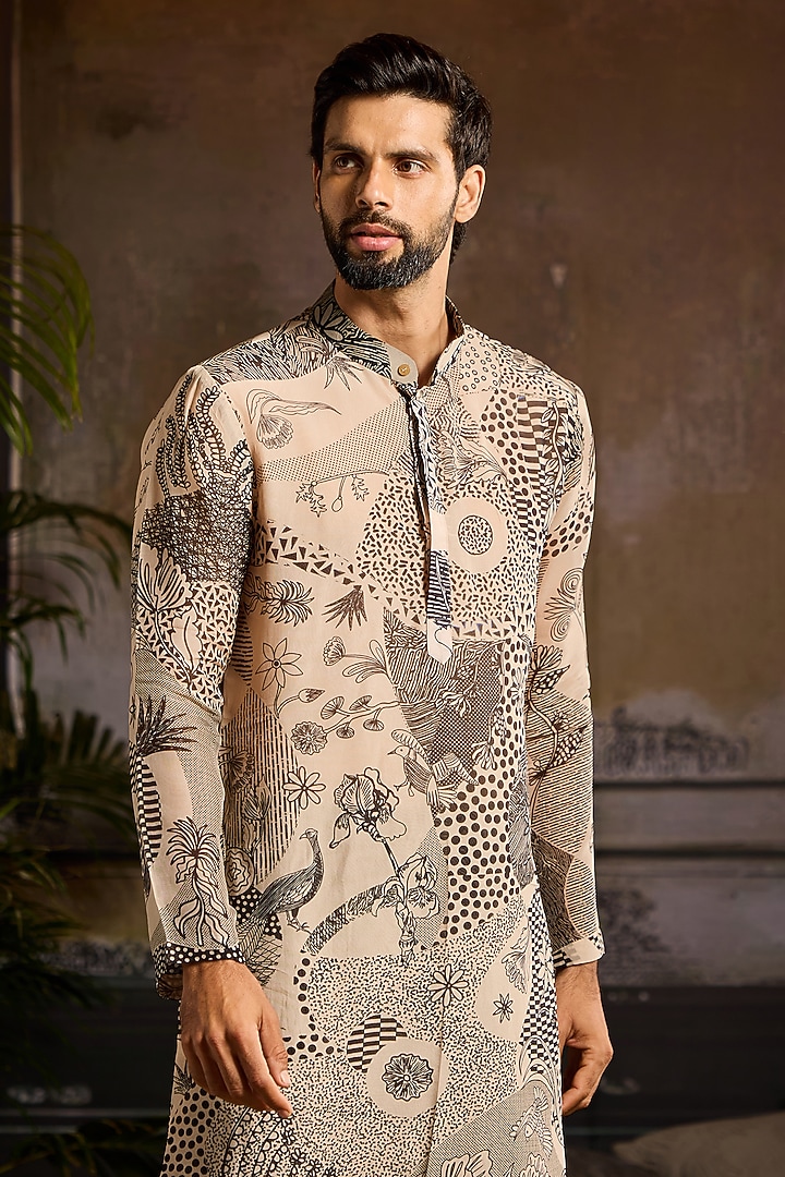 Beige Cotton Silk & Organza Printed Kurta Set by DiyaRajvvir Men at Pernia's Pop Up Shop