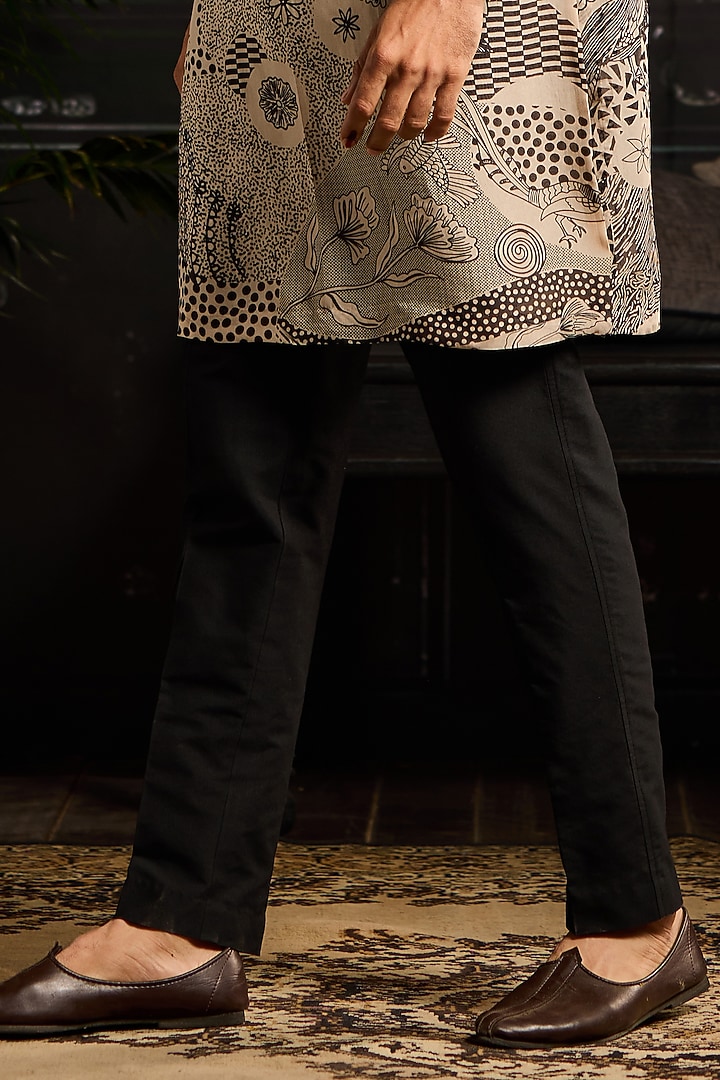 Beige Cotton Silk & Organza Printed Kurta Set by DiyaRajvvir Men at Pernia's Pop Up Shop
