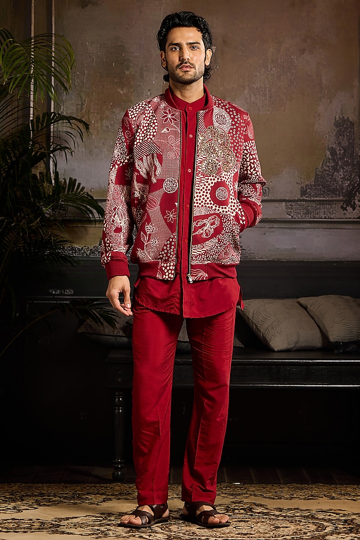 Maroon Banana Crepe & Cotton Silk Printed Bomber Jacket Set by DiyaRajvvir Men