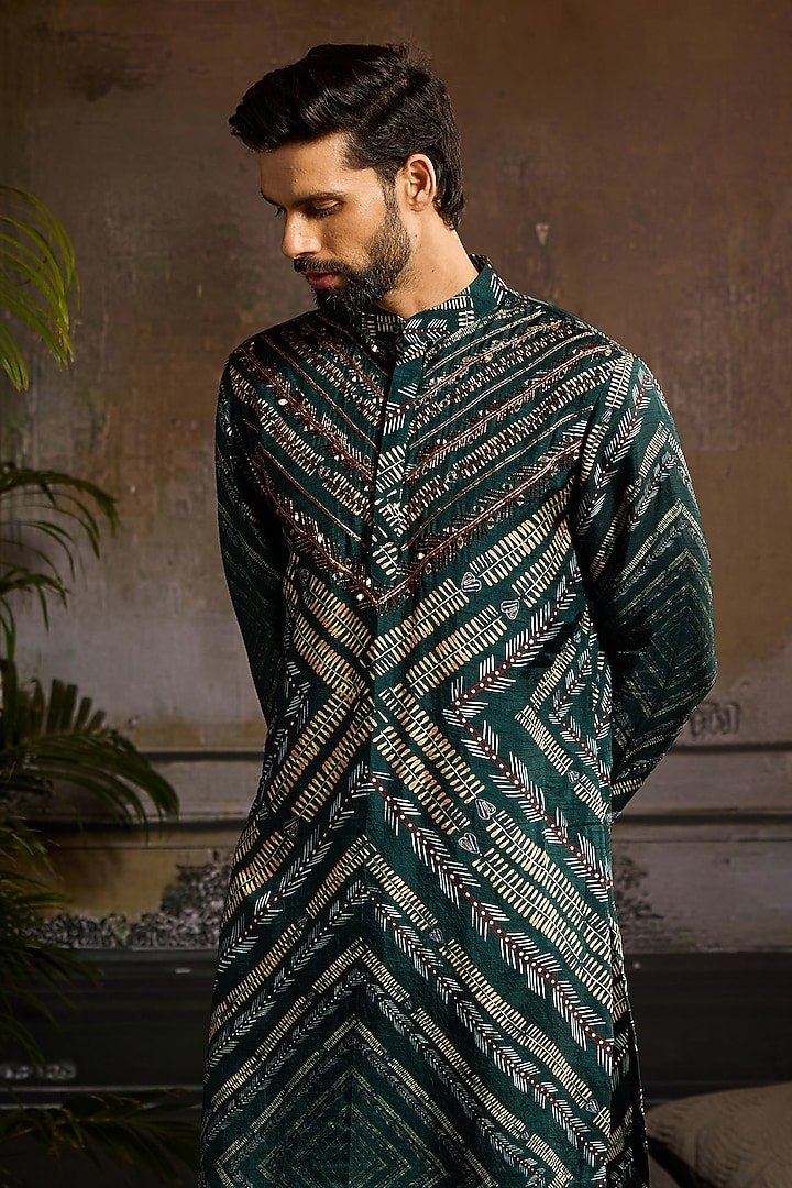 Dark Green Dola Silk Chevron Printed Kurta Set by DiyaRajvvir Men at Pernia's Pop Up Shop