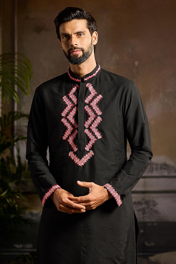 Black Cotton Silk Embroidered Kurta Set by DiyaRajvvir Men at Pernia's Pop Up Shop