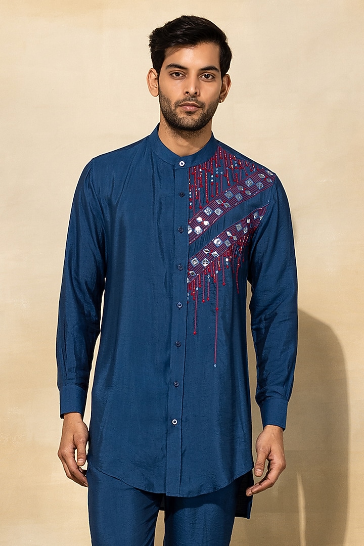 Indigo Blue Cotton & Cotton Silk Thread Embroidered Kurta Set by DiyaRajvvir Men at Pernia's Pop Up Shop