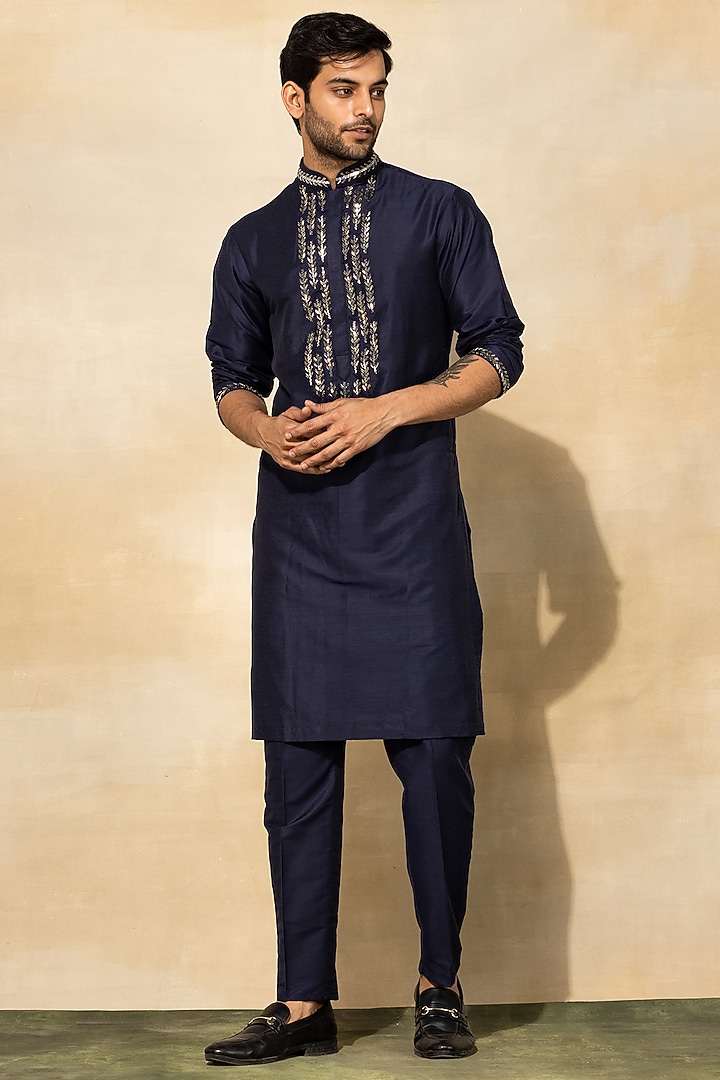 Dark Blue Cotton Embroidered Kurta Set by DiyaRajvvir Men at Pernia's Pop Up Shop