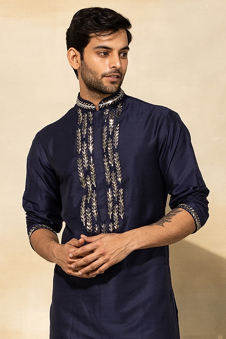 Dark Blue Cotton Embroidered Kurta Set by DiyaRajvvir Men at Pernia's Pop Up Shop