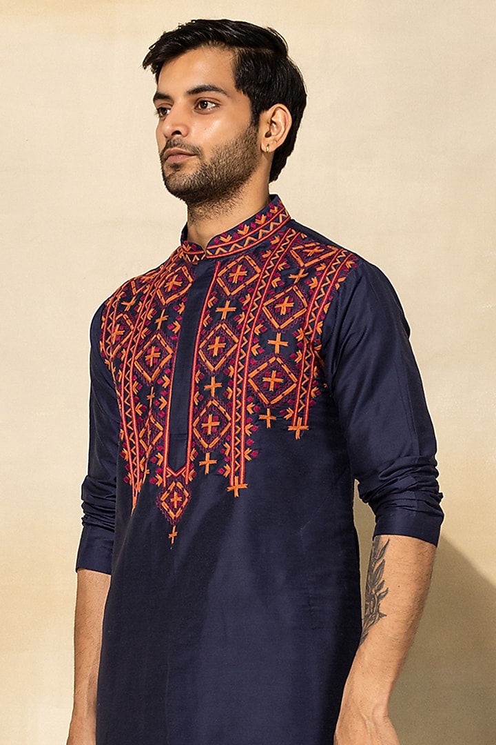 Dark Blue Cotton Embroidered Kurta Set by DiyaRajvvir Men at Pernia's Pop Up Shop