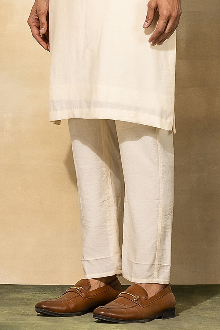 Ecru Cotton Thread Embroidered Kurta Set by DiyaRajvvir Men at Pernia's Pop Up Shop