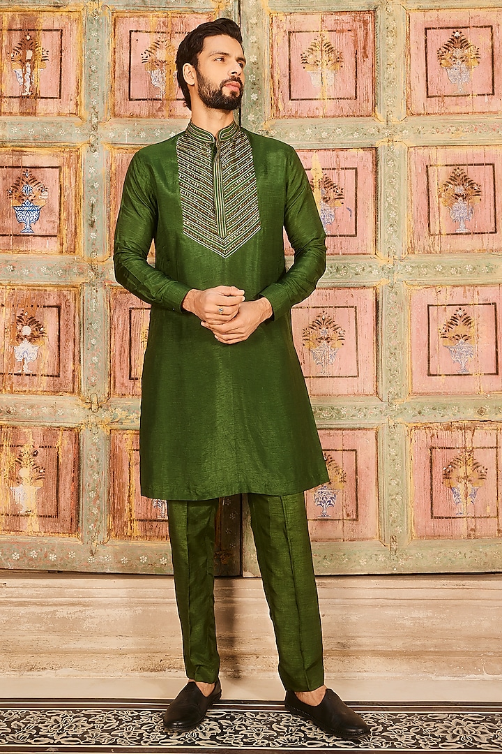 Olive Green Cotton Silk Metallic Thread & Cutdana Embroidered Kurta Set by DiyaRajvvir Men