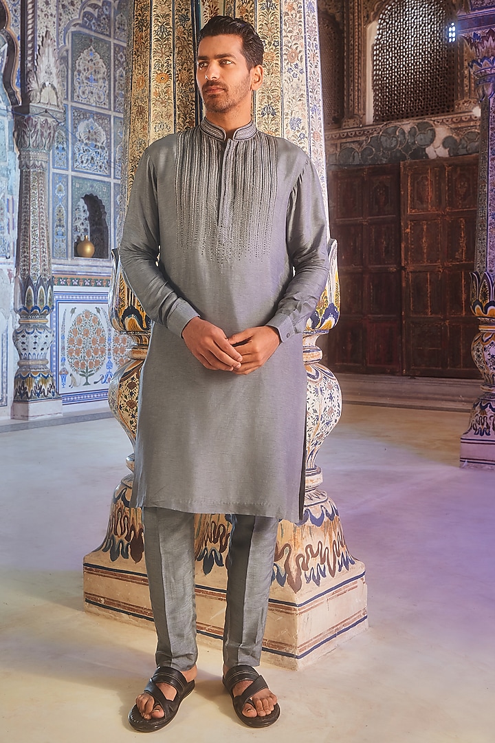 Grey Cotton Silk Dot Embroidered Ombre Kurta Set by DiyaRajvvir Men at Pernia's Pop Up Shop