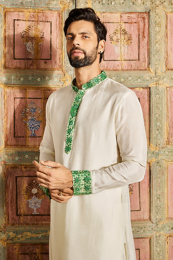 Ecru White Dola Silk Printed & Embroidered Kurta Set by DiyaRajvvir Men at Pernia's Pop Up Shop