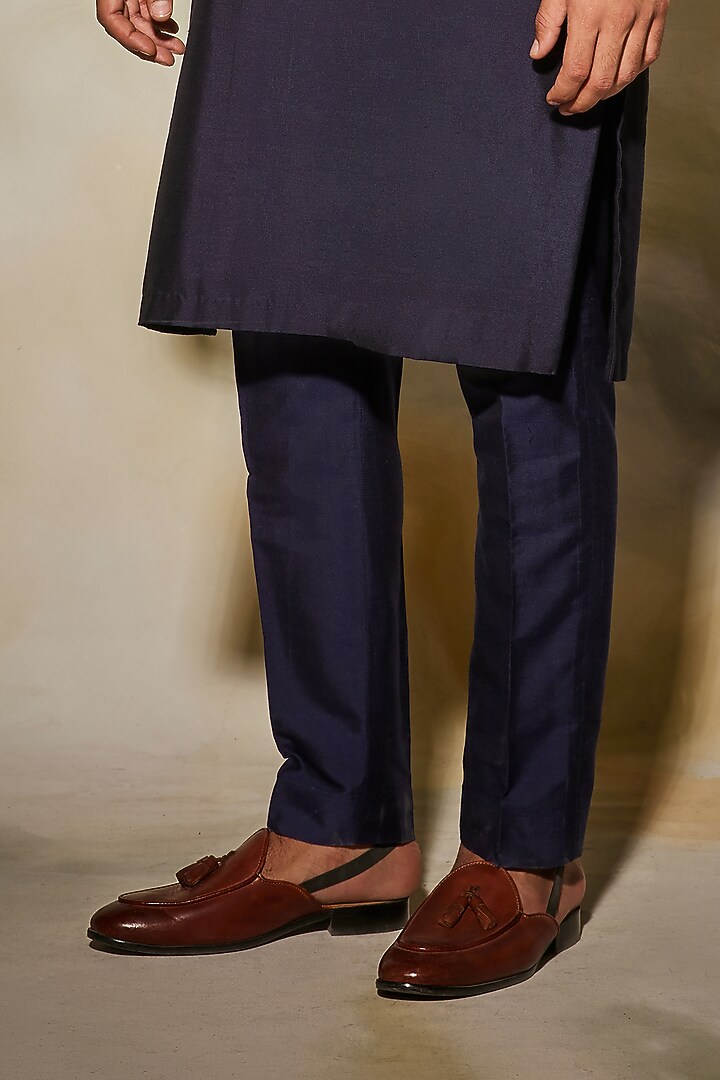 Dark Blue Cotton Silk Thread Embroidered Kurta Set by DiyaRajvvir Men at Pernia's Pop Up Shop