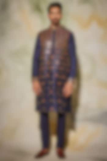 Dark Blue Thread Embroidered Kurta Set by DiyaRajvvir Men