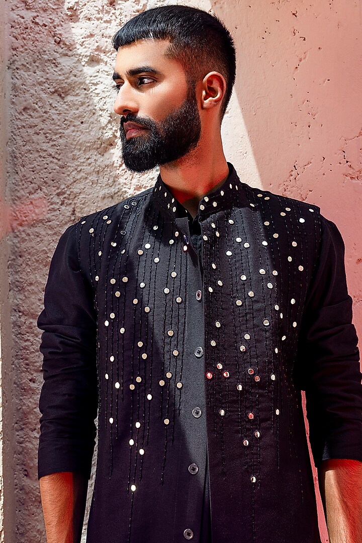 Black Cotton Silk Embroidered Bundi Jacket With Kurta by DiyaRajvvir Men at Pernia's Pop Up Shop