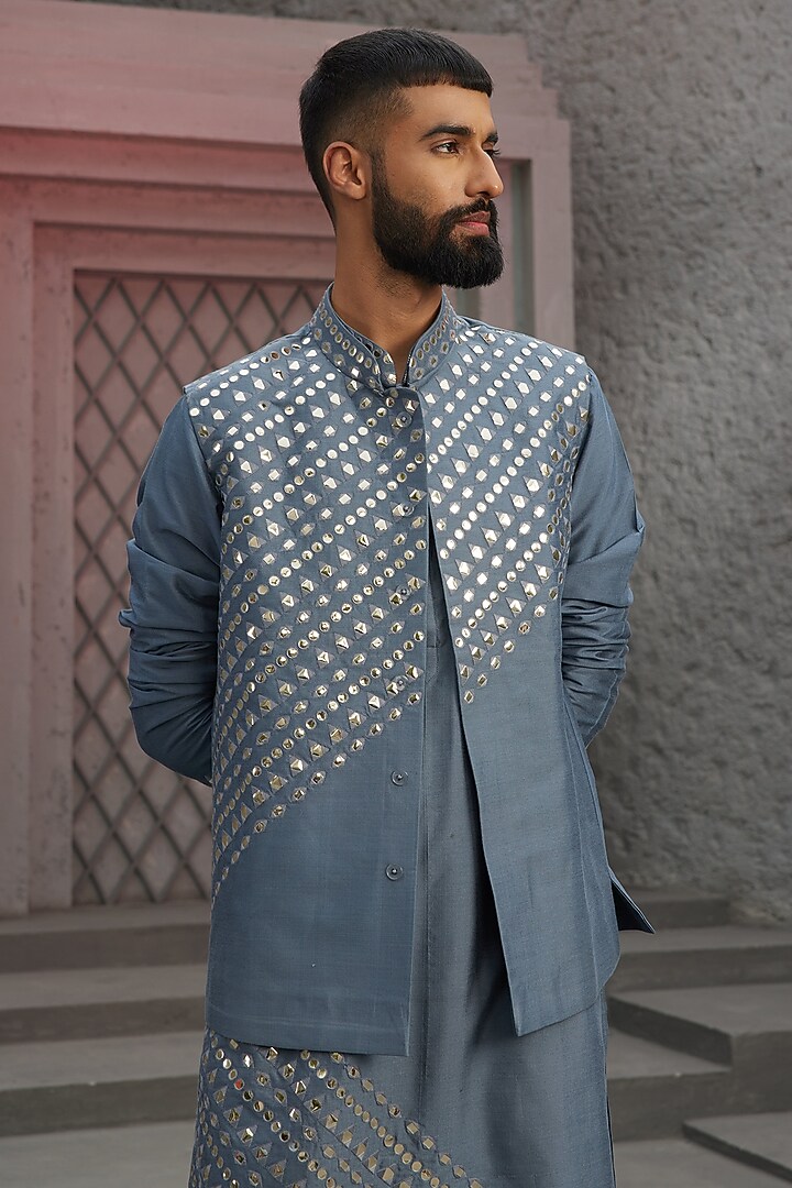 Grey Cotton Silk Thread Embroidered Nehru Jacket Set by DiyaRajvvir Men at Pernia's Pop Up Shop