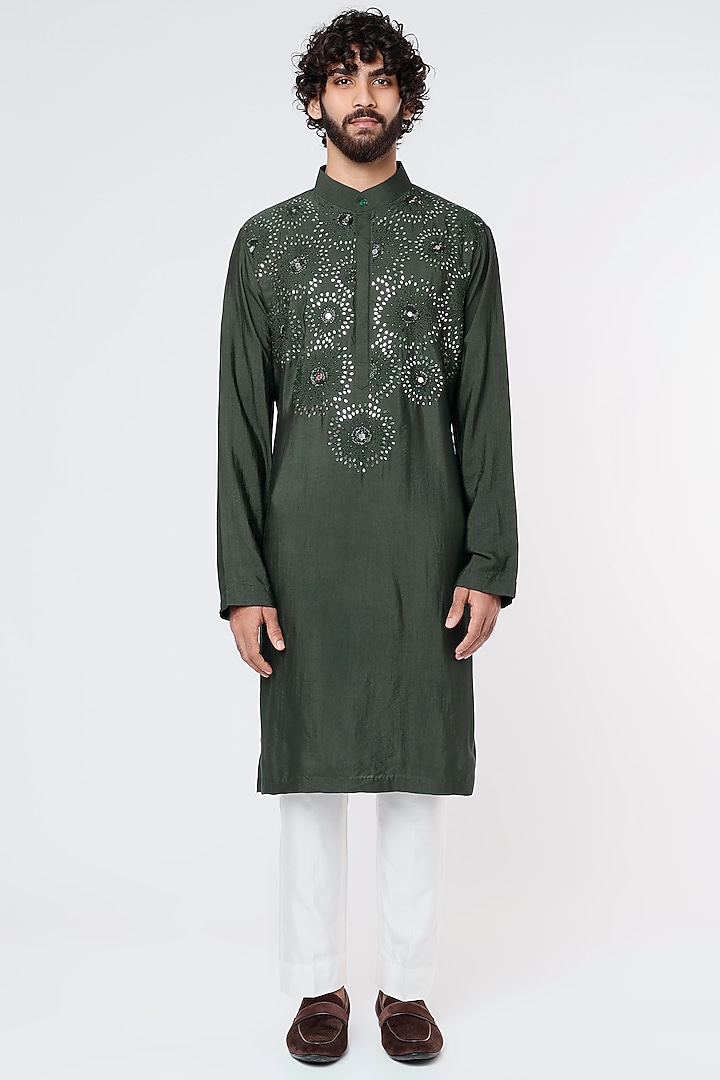 Olive Green Cotton Silk Acrylic Embroidered Kurta by DiyaRajvvir Men at Pernia's Pop Up Shop