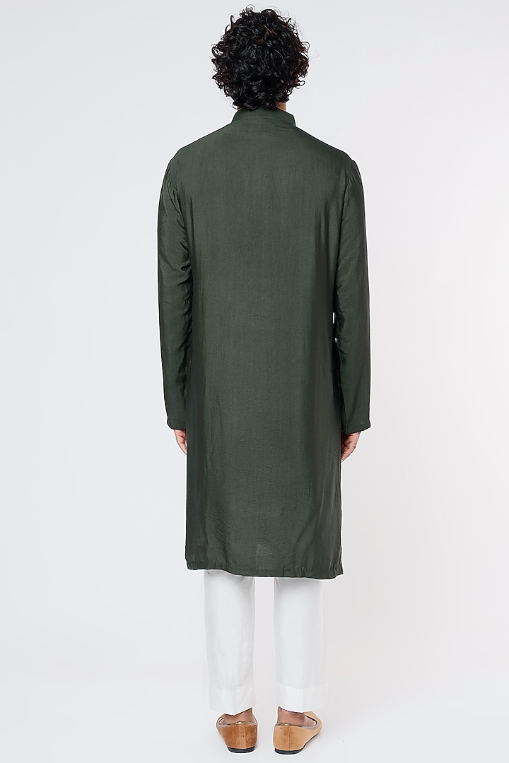 Olive Green Cotton Silk Thread Embroidered Kurta by DiyaRajvvir Men at Pernia's Pop Up Shop